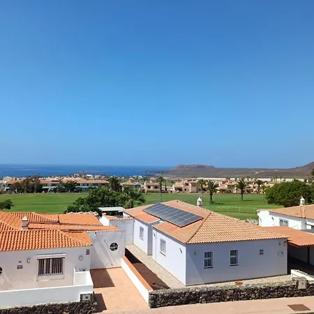Βίλα Amarilla Golf Family